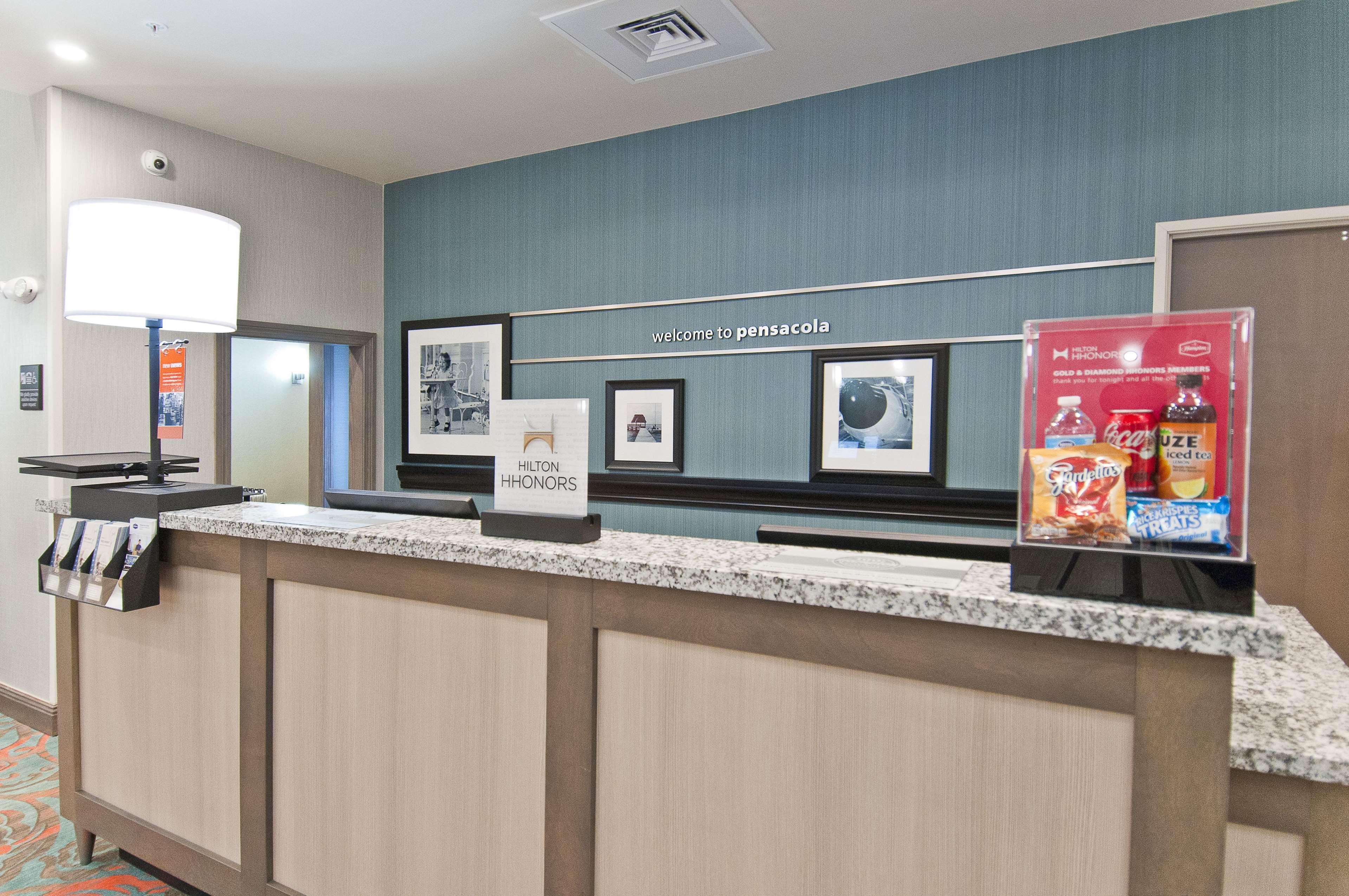 Hampton Inn & Suites Pensacola/I-10 Pine Forest Road Ferry Pass Kültér fotó