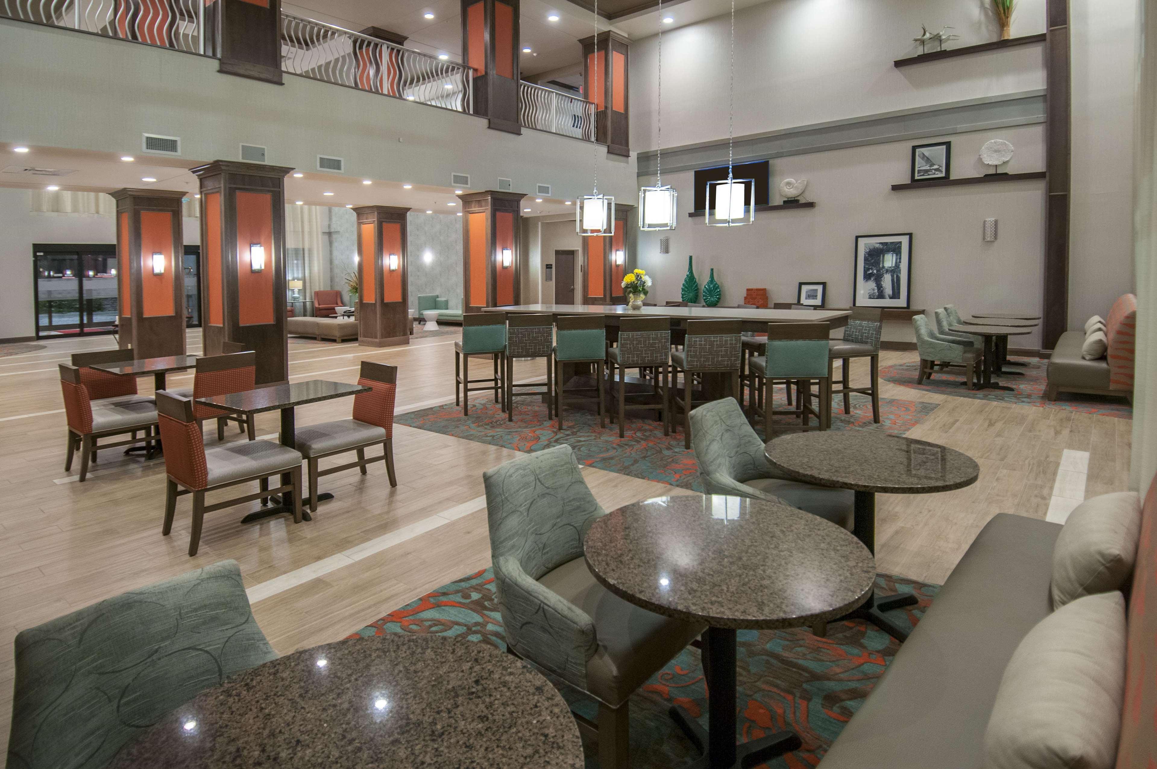 Hampton Inn & Suites Pensacola/I-10 Pine Forest Road Ferry Pass Kültér fotó